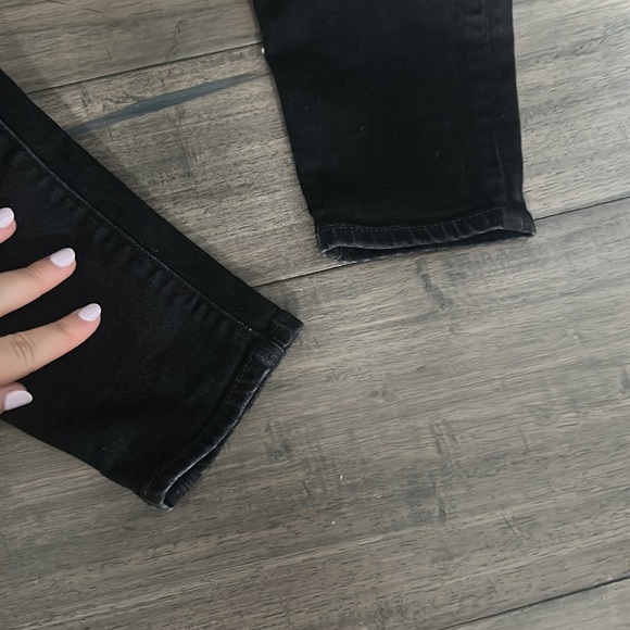 GAP True Skinny Super High Rise Black Jeans - Picture 2 of 5